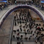 Întârzierile aeroportului creează presiune asupra Congresului pentru a pune capăt închiderii finanțării