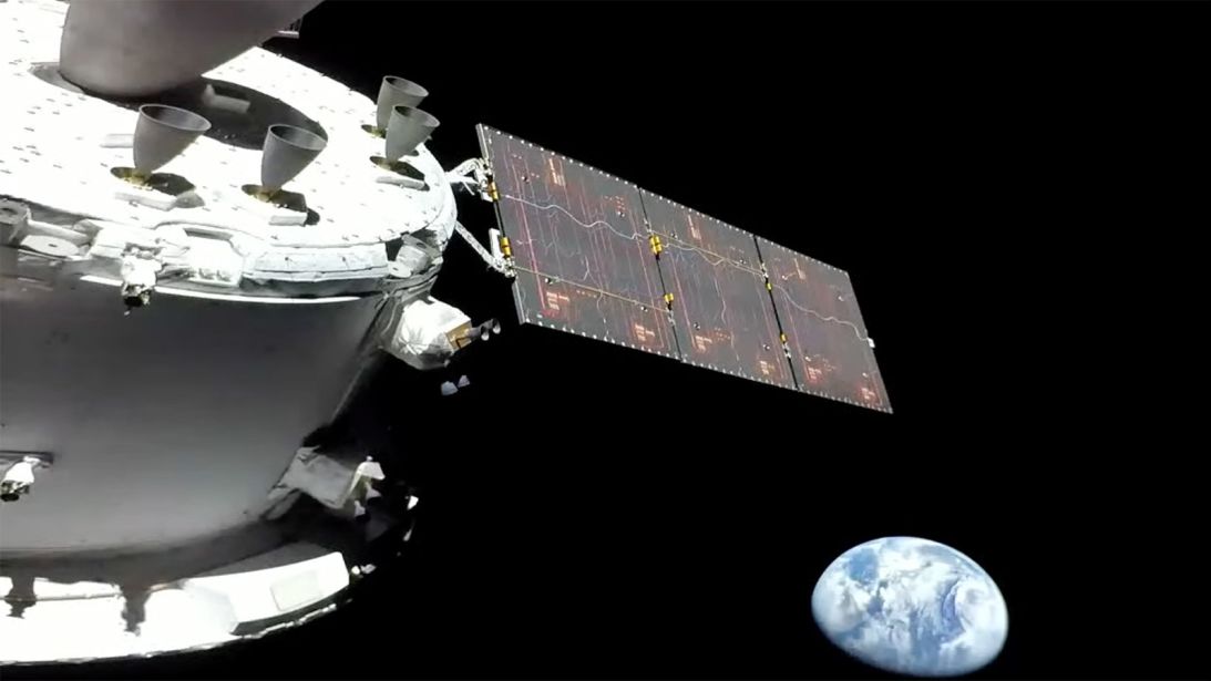 Nava spațială Orion împărtășește prima sa vedere asupra Pământului pe 16 noiembrie 2022, ca parte a misiunii Artemis I fără echipaj.