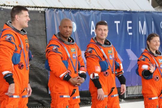 De ce misiunea Artemis II a NASA nu va ateriza pe Lună