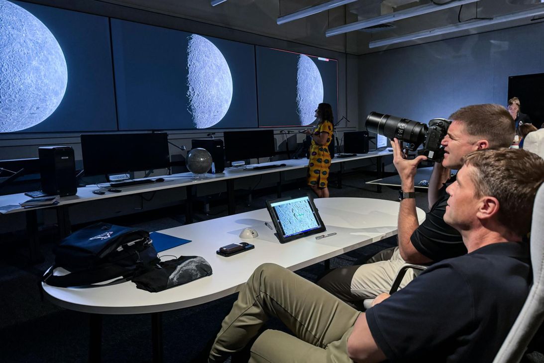 Artemis II crew members NASA astronaut Reid Wiseman (foreground) and Canadian Space Agency astronaut Jeremy Hansen practice lunar photography ahead of the mission.