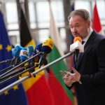 Europa se confruntă cu prețuri ridicate prelungite ale petrolului și gazului din cauza războiului Iranului, avertizează UE