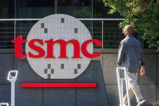 Producătorul de cipuri din Taiwan TSMC raportează o creștere a profitului de 58%, în ciuda războiului Iranului